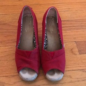 Red Toms Wedges